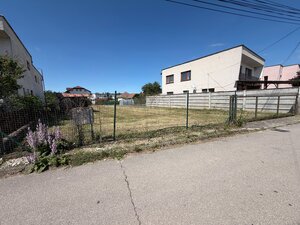 Stavebný pozemok Tovarníky — foto 2