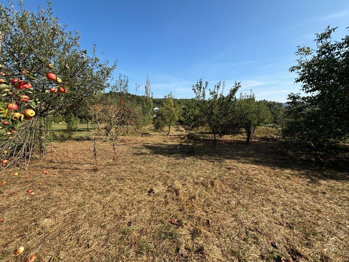 Pekný stavebný pozemok Klížske Hradište — foto 4