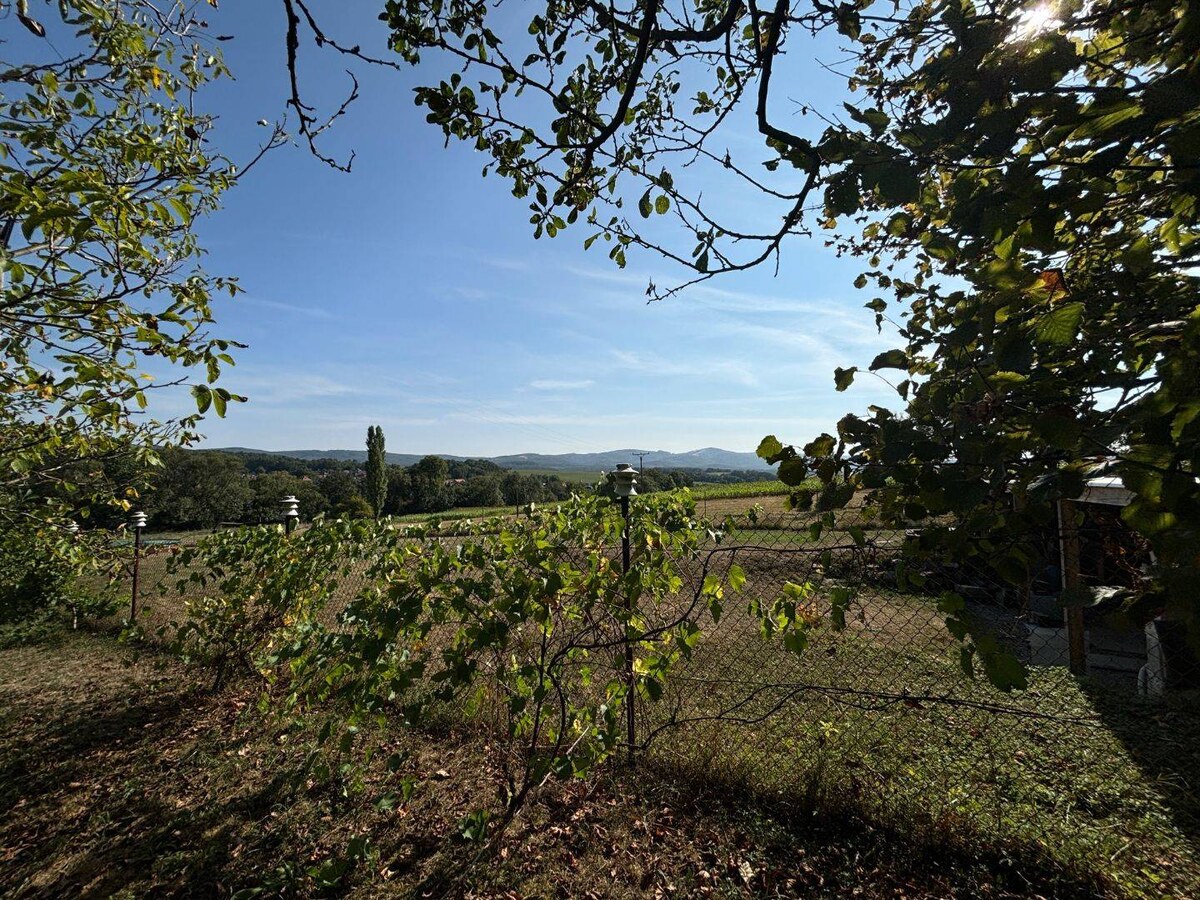 Pekný stavebný pozemok Klížske Hradište — foto 6