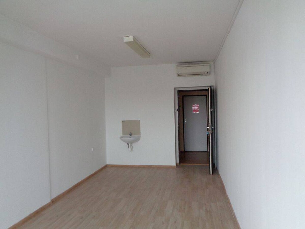 Kancelárie v centre Trnavy — foto 2