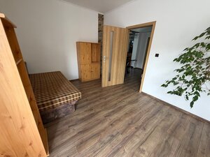 Veľký 3 izbový byt s terasou 154 m2 Topoľčany — foto 15