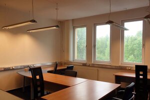 Kancelársky celok 100 m2, Bratislava II-Ružinov, bezproblémové parkova — foto 7