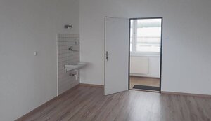 Na prenájom dva kancelárske priestory v priemyselnej časti Trnavy — foto 3
