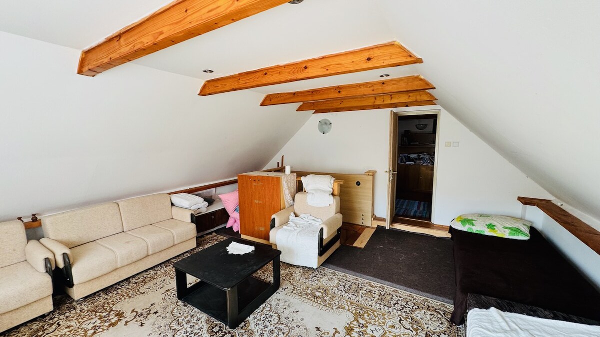 Na predaj 2 chalupy a 1 chatka Horná Ves – Pacov - pozemky 1488 m2 — foto 14