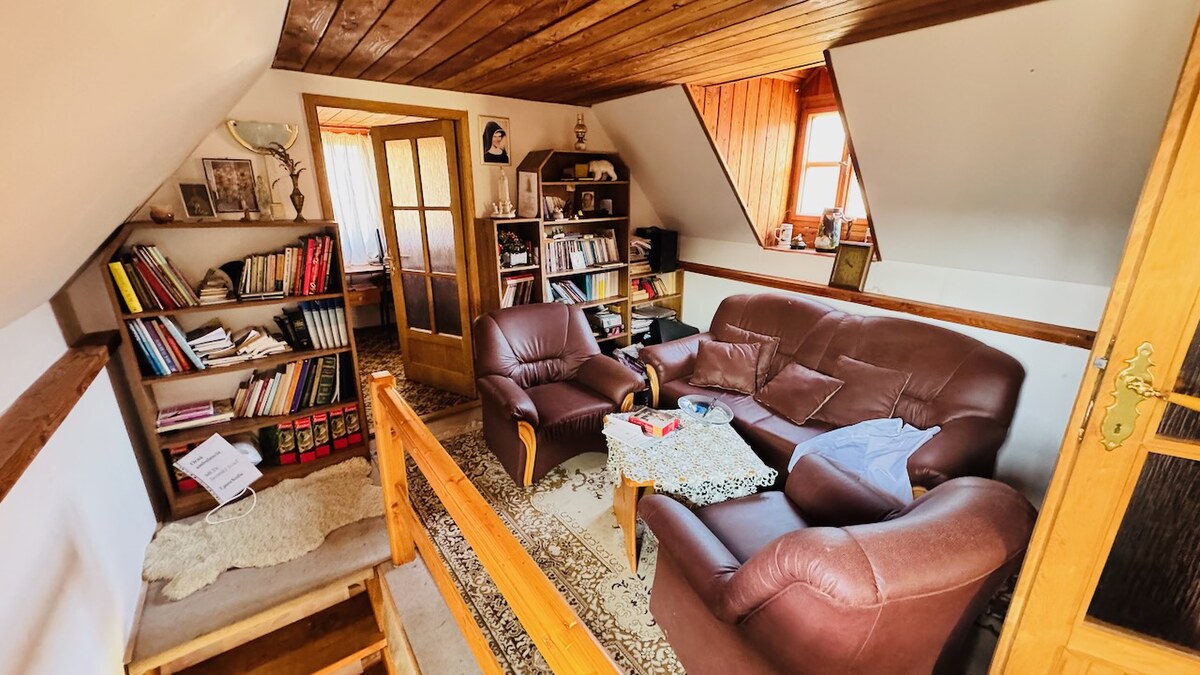 Na predaj 2 chalupy a 1 chatka Horná Ves – Pacov - pozemky 1488 m2 — foto 27