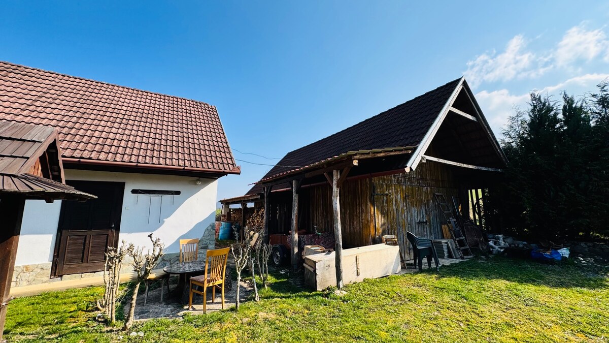 Na predaj 2 chalupy a 1 chatka Horná Ves – Pacov - pozemky 1488 m2 — foto 8
