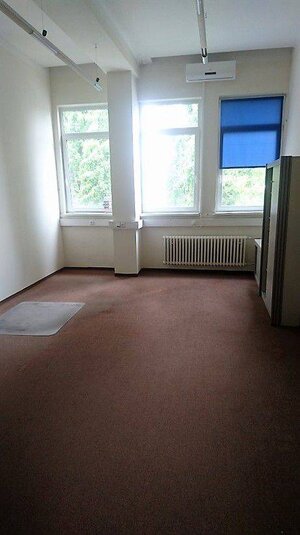Administratívne priestory, 324m2, Bratislava Nové Mesto, Bojnická, par — foto 4