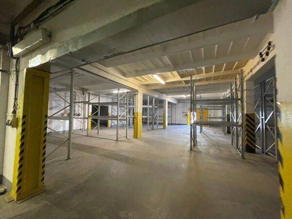 PRENÁJOM: Potravinový sklad 1125m2, Bratislava II