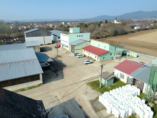 Priemyselný areál (družstvo) Blesovce