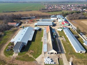 Priemyselný areál (družstvo) Blesovce — foto 5