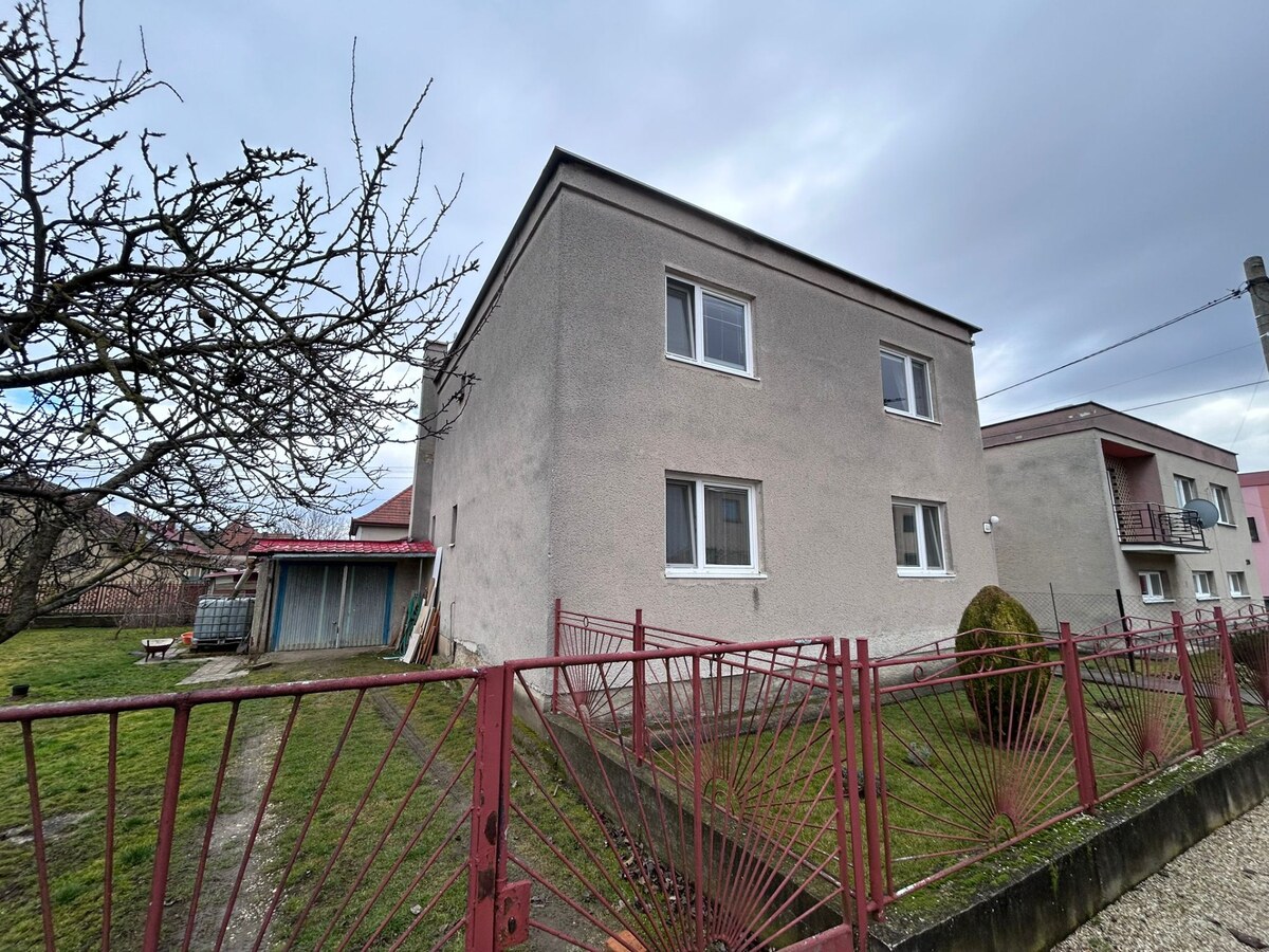 Predaj rodinný dom Hrušovany