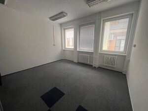 Kancelárie Topoľčany / NA PRENÁJOM — foto 5