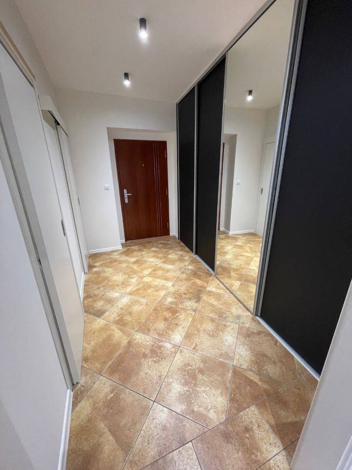 3 izbový byt Priame Centrum  Topoľčany s garážou — foto 13