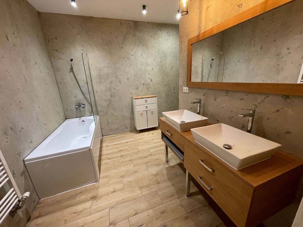 3 izbový byt Priame Centrum  Topoľčany s garážou — foto 5