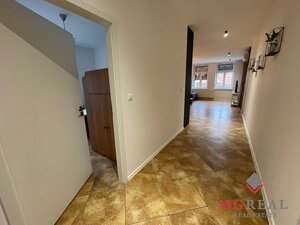 3 izbový byt Priame Centrum  Topoľčany s garážou — foto 17