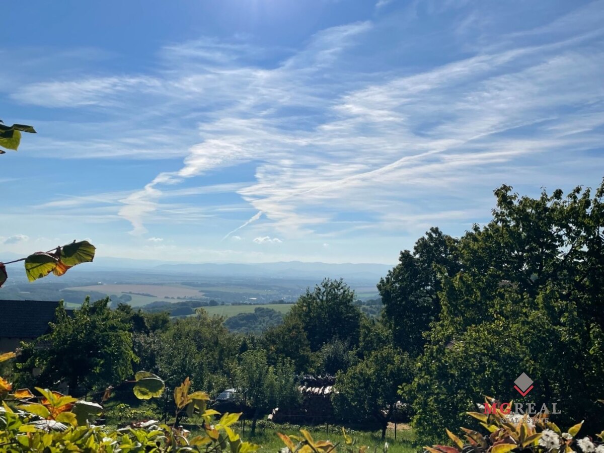 Veľký rodinný dom Podhradie — foto 2
