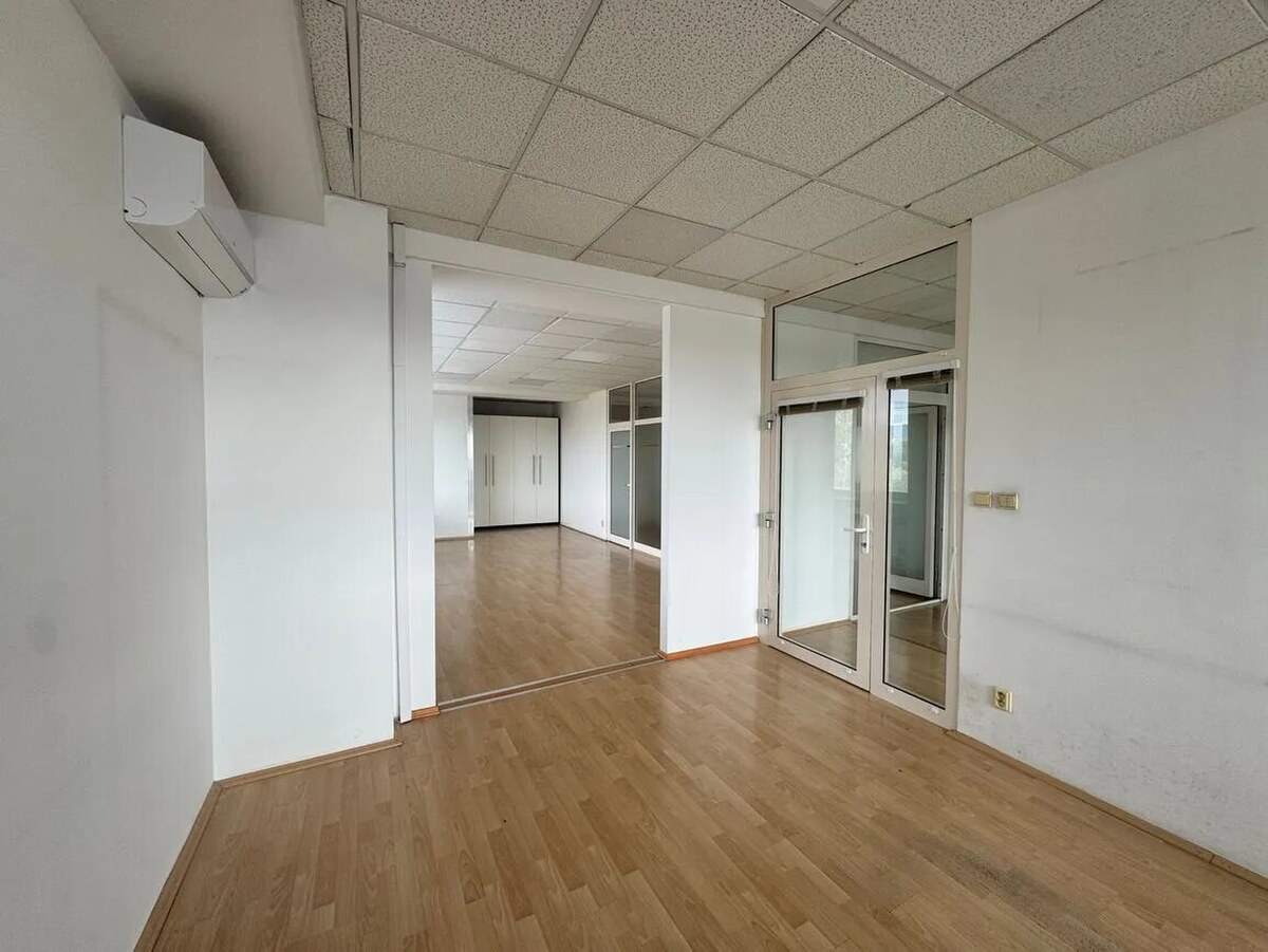 Kancelársky celok 113m2, Drieňová, Ružinov — foto 3