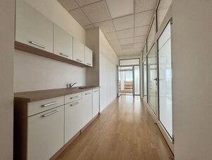 Kancelársky celok 113m2, Drieňová, Ružinov — foto 1