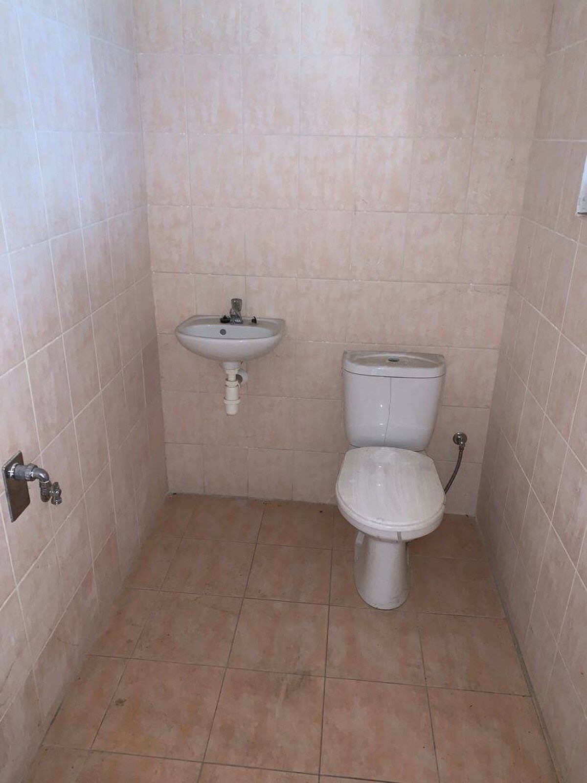 Na predaj dvojgeneračný 6 i RD vo V. Kršteňanoch — foto 11