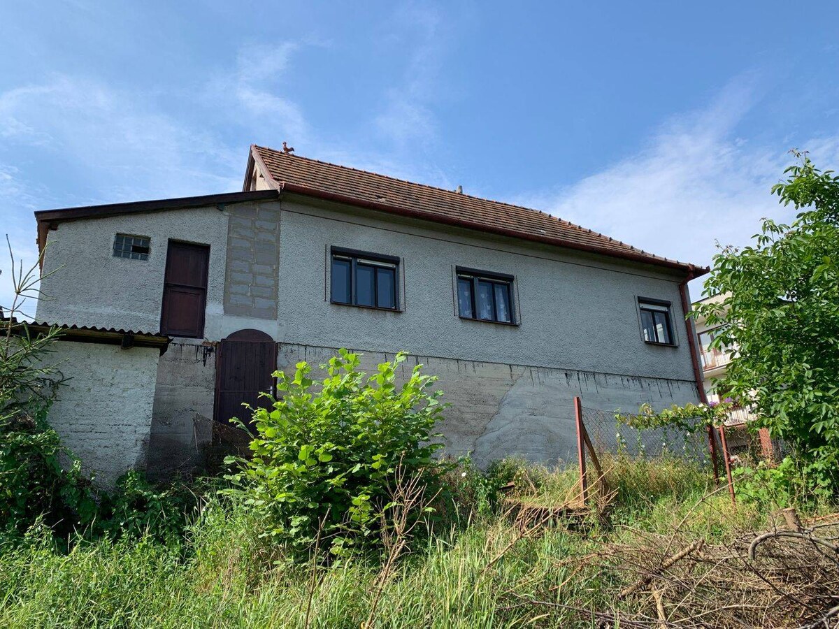Na predaj dvojgeneračný 6 i RD vo V. Kršteňanoch — foto 3