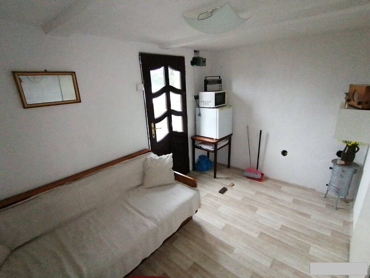 Na predaj záhradná chatka Brodzany — foto 13