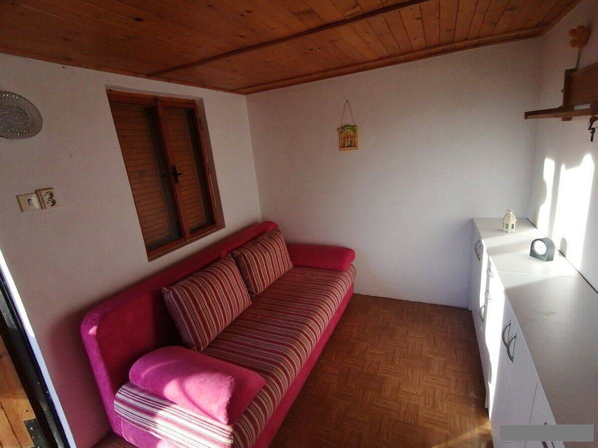 Na predaj záhradná chatka Brodzany — foto 15