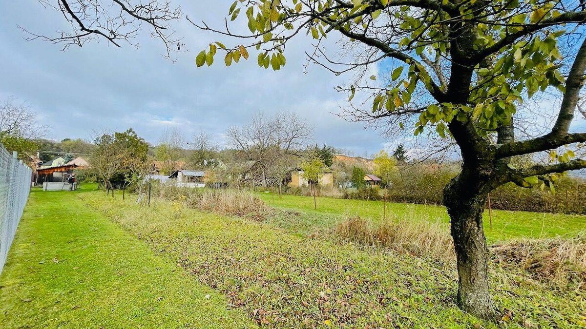 Na predaj rodinný dom Hradište - pozemok 2423 m2 — foto 3