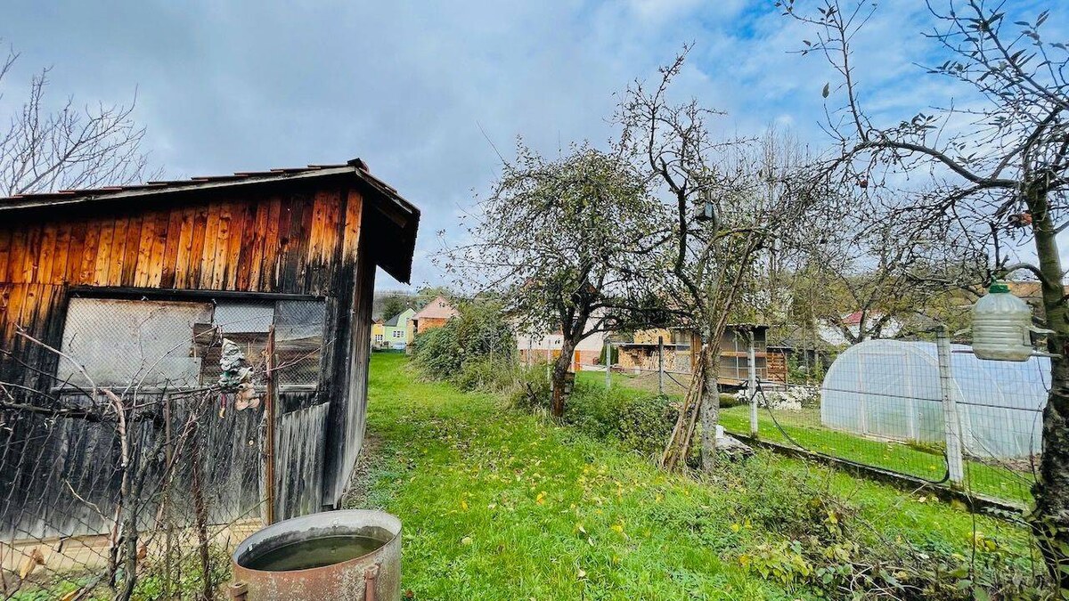 Na predaj rodinný dom Hradište - pozemok 2423 m2 — foto 9