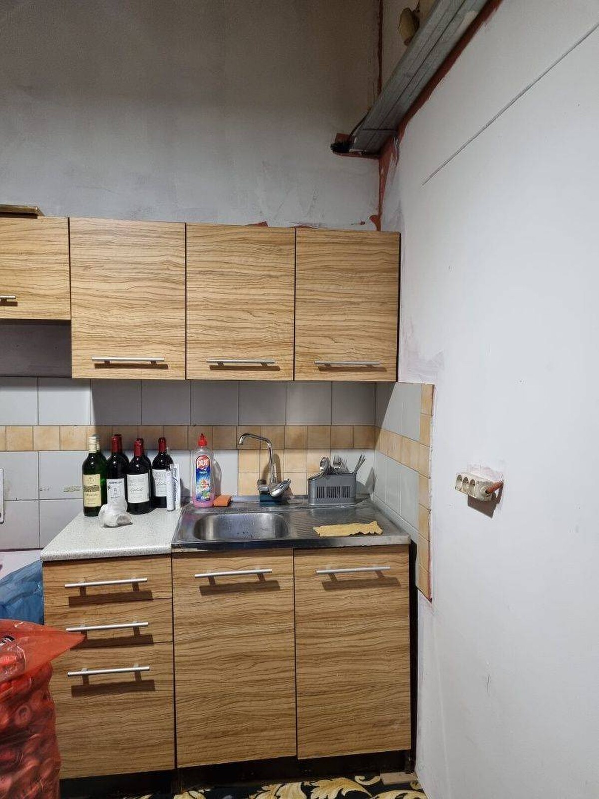 Obchodný priestor /bar, kaviareň, herňa.../ Komjatice — foto 6