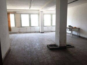 Na prenájom priemyselná budova v Bošanoch — foto 13