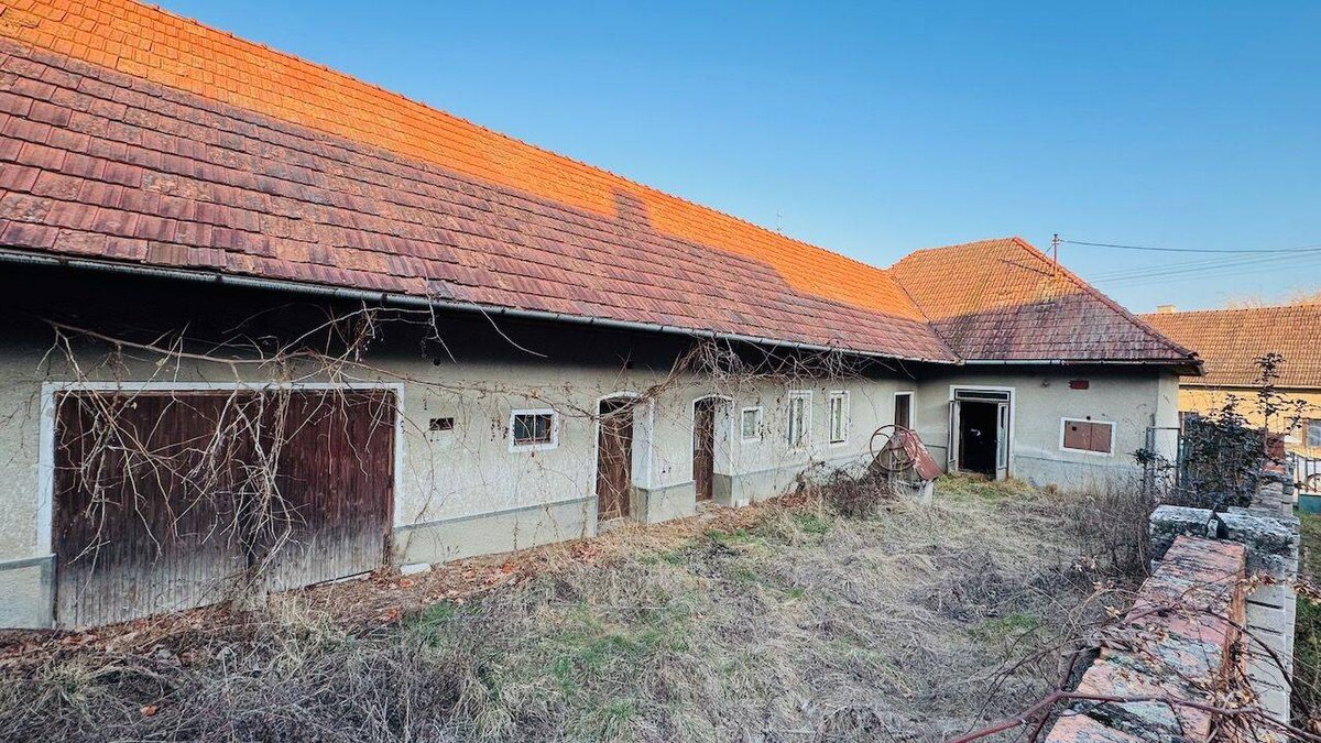 Na predaj rodinný dom v Kolačne pozemok 1395 m2 — foto 2