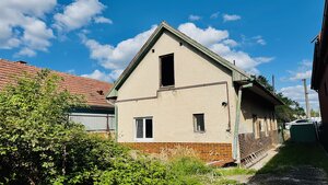 Na predaj 3 i RD Partizánske – Veľké Bielice pozemok 856 m2 — foto 1