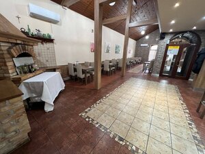 Budova Topoľčany NA PREDAJ — foto 4