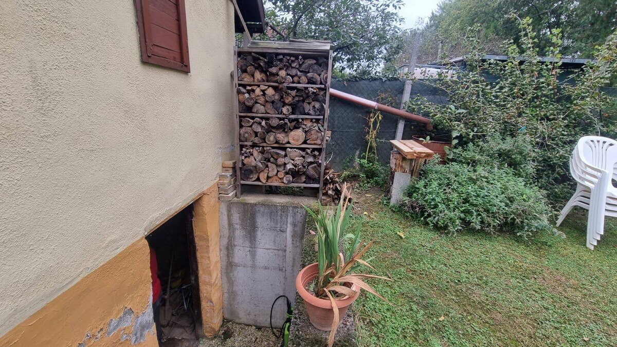 Chata so záhradou Kráľová nad Váhom — foto 10