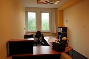 Zariadené kancelárske priestory, Bratislava,Ružinov, Studená ul., park — foto 3