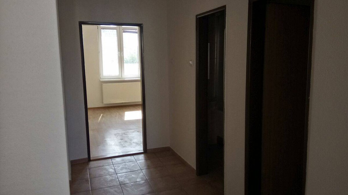 Kancelárske priestory pre 8-10 ľudí v blízkostii Centrálnom Trhoviska — foto 5