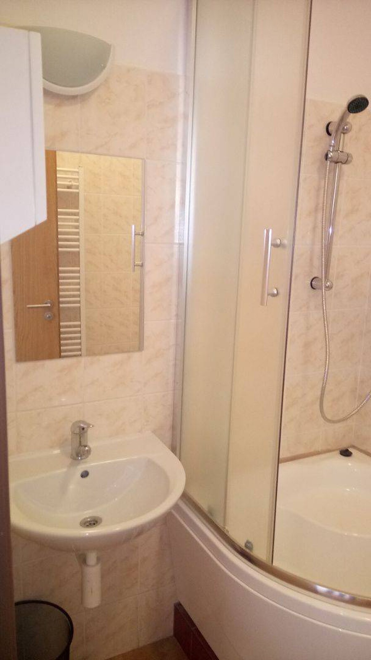 Kancelárske priestory pre 8-10 ľudí v blízkostii Centrálnom Trhoviska — foto 6