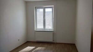 Kancelárske priestory pre 8-10 ľudí v blízkostii Centrálnom Trhoviska — foto 2