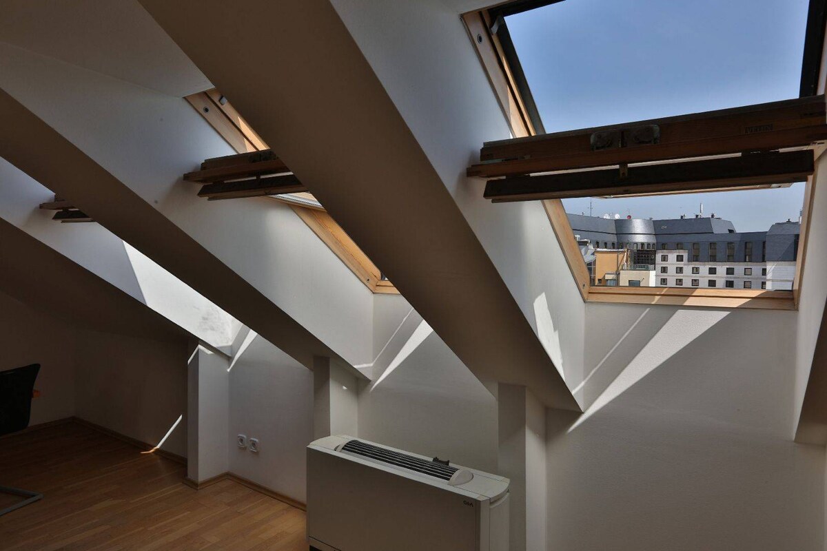 Kancelárske priestory 140 m2 v historickej budove na Hurbanovom námest — foto 15