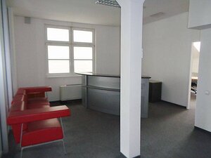 Kancelárske priestory 140 m2 v historickej budove na Hurbanovom námest — foto 5