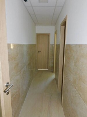 Na prenájom kancelárie od 13 do 18 m² v priemyselnej časti Trnavy — foto 4