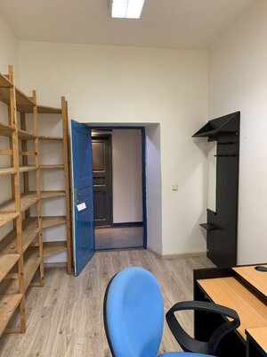 Prenájom kancelárskych priestorov 200 m2 na Odborárskom námestí. — foto 7