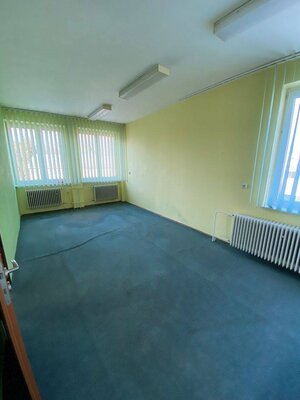Prenájom kancelárskych priestorov do 600 m2 v Senici — foto 5