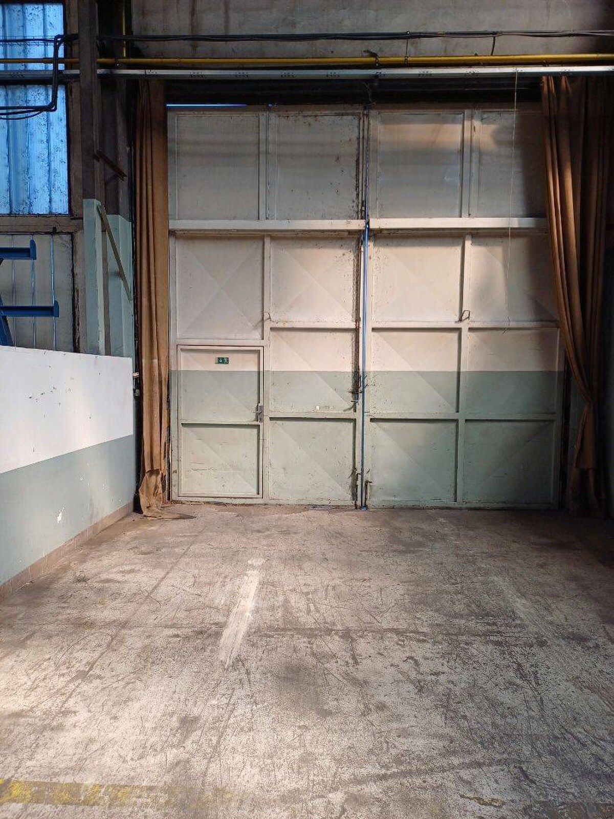 Prenájom výrobno - skladových priestorov 1100 m2 v Senici — foto 3