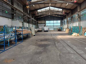 Prenájom výrobno - skladových priestorov 1100 m2 v Senici — foto 2