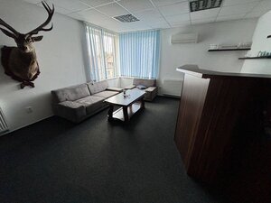 Administratívna budova na podnikanie Ludanice — foto 3