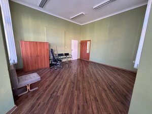 Kancelária  3 centrum Topoľčany / PRENÁJOM — foto 2