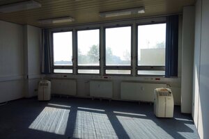 Administratívne priestory 74m2, nízka cena, výhodná poloha, Bratislava — foto 2