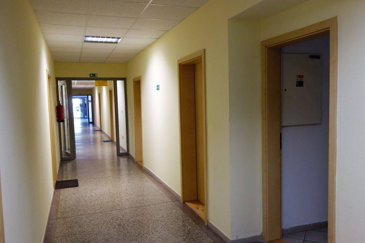 Menšie kancelárie v širšom centre mesta, 27m2, 44m2, Ružinov — foto 6