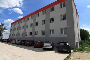 Lacné kancelárie, aj malé výmery, 15 a 30m2, Galvaniho, Bratislava-Ruž — foto 1